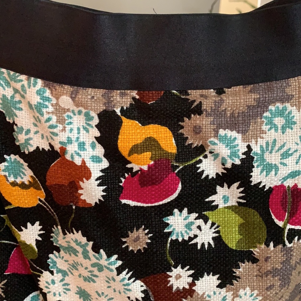 Never worn - Picture 2 of 9
